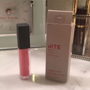 Bite Beauty Cashmere Lip Cream in Napa